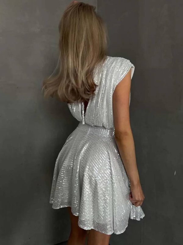 Elegant Embroidery V-Neck Lace-Up Open Back Sleeveless Casual Pleated Mini Dress - Image 2