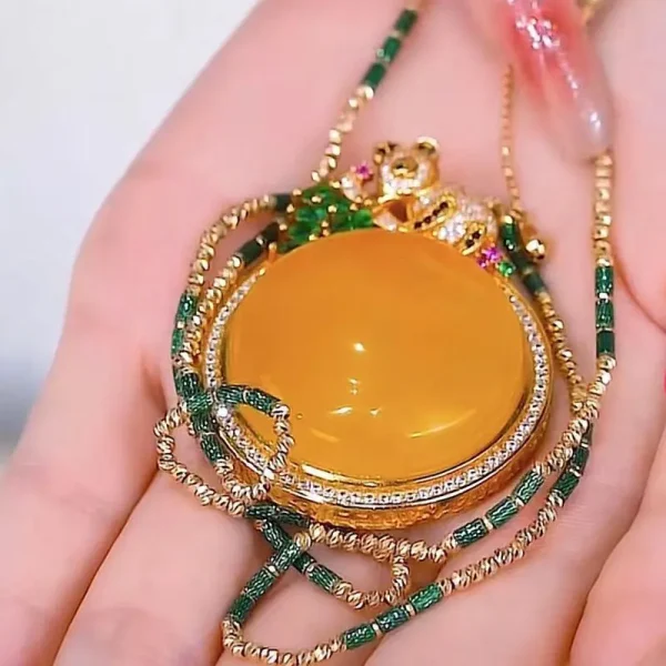 Elegant Geometric Natural Agate Jade Sweater Chain Design Of High-End Pendant Necklace - Image 3