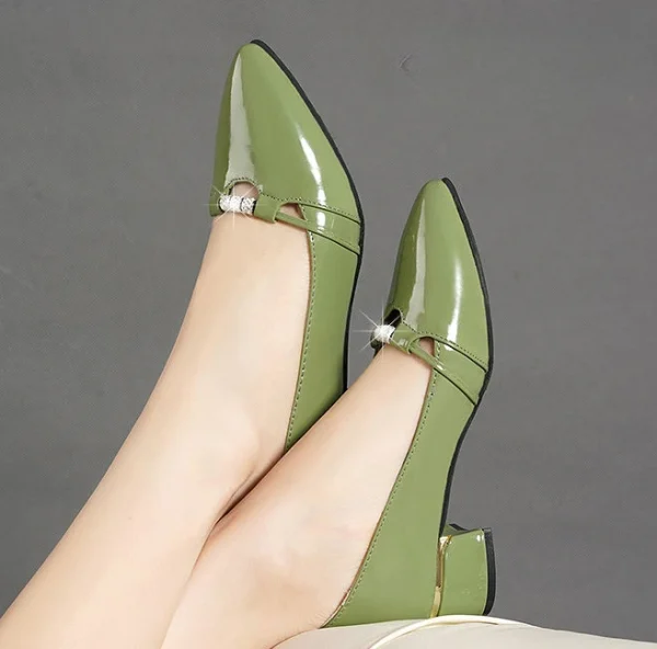 Elegant High Quality Pointed Toe With Medium High Heels Pumps