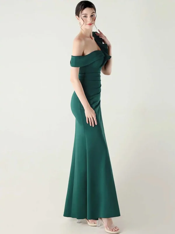 Elegant Luxury Rhinestone One-Shoulder Backless Evening Dresses - Image 11
