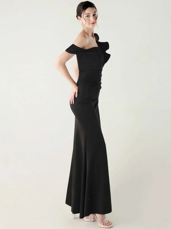 Elegant Luxury Rhinestone One-Shoulder Backless Evening Dresses - Image 19
