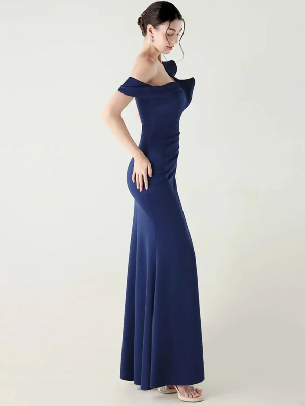 Elegant Luxury Rhinestone One-Shoulder Backless Evening Dresses - Image 23