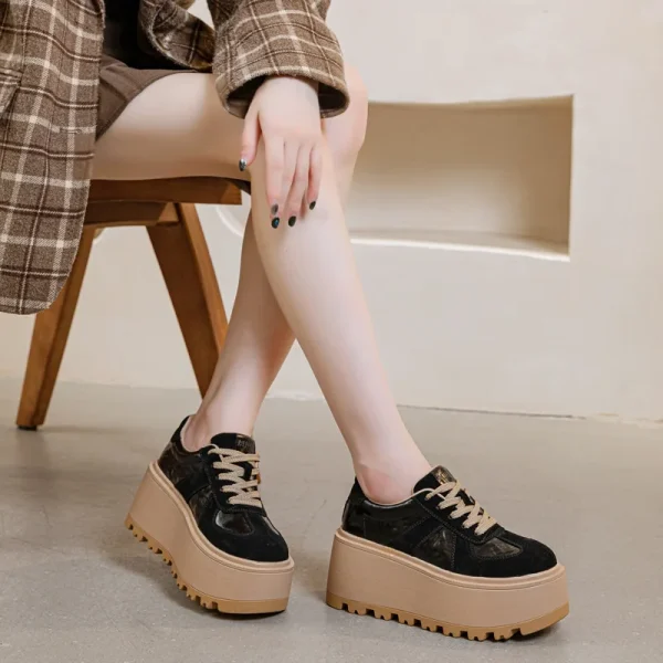 Elegant Microfiber Elastic Band Suede Leather Mesh Platform Shoes - Image 7