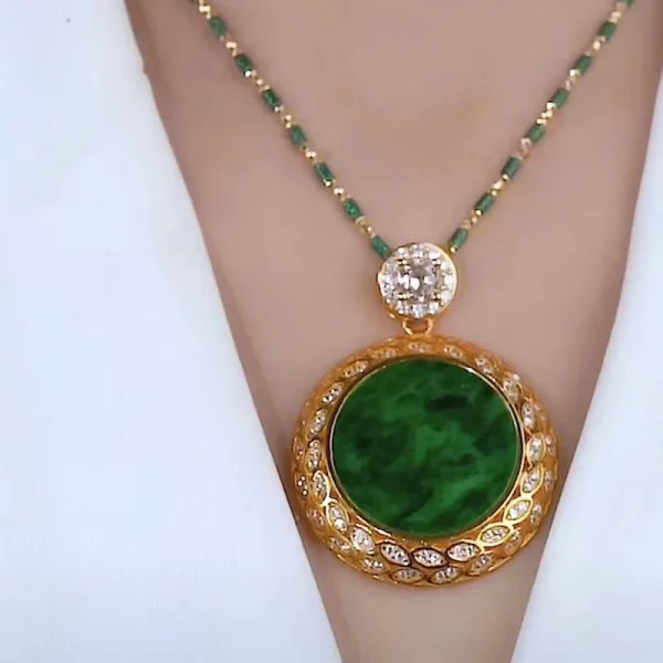 Elegant Natural Agate Senior Sense Design Round Beaded Sweater Chain Pendant Necklace