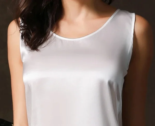 Elegant Polyester Round Neck Poplin Silk Pajamas Set - Image 9