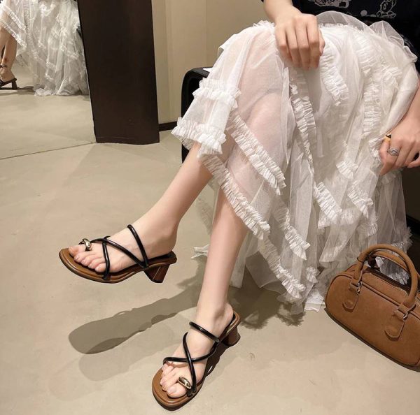 Elegant Rubber Metal Clip Toe Pull On Thick Square Heels Slide Sandal - Image 9