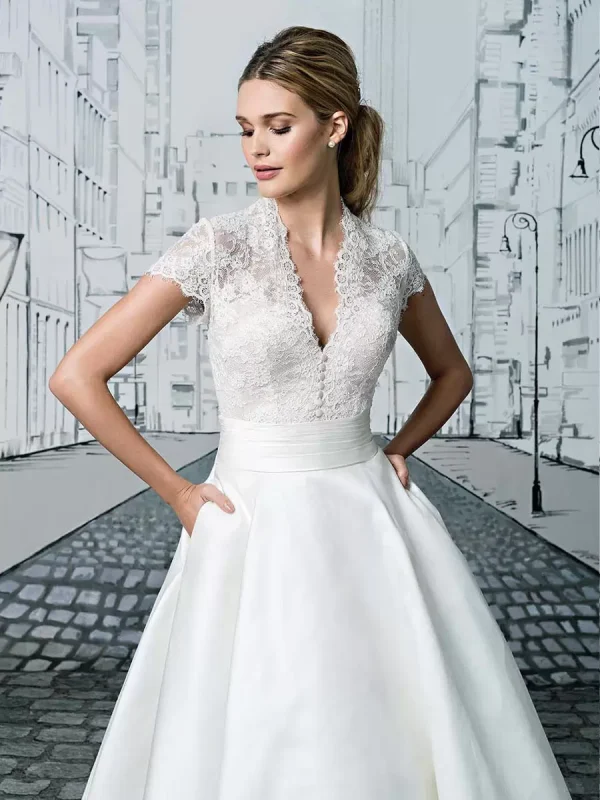 Elegant V-Neck Short Sleeves A-Line Tea-Length Bridal Dresses - Image 3