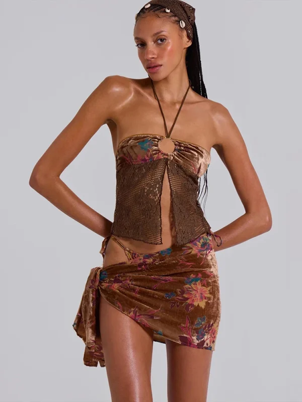 Elegant Weird Puss Halter Knit Patchwork Flower Print Three Piece Set