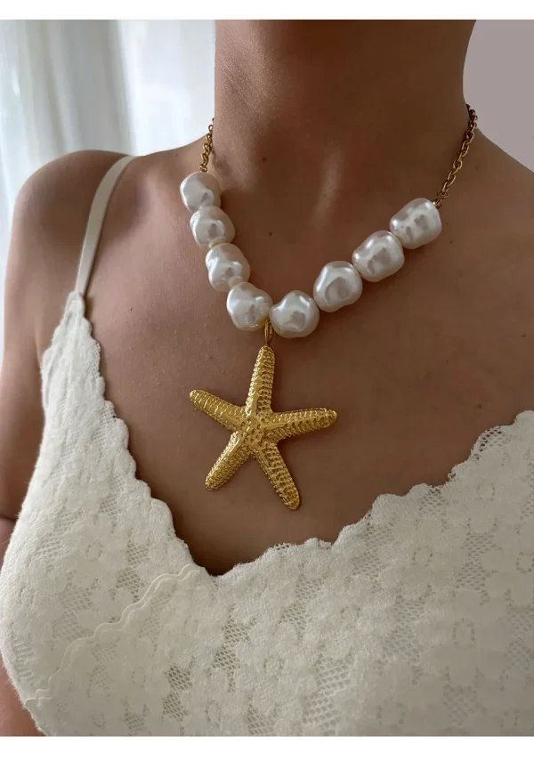 Exaggerated Punk Big Starfish Irregular Imitation Baroque Pearl Clavicle Chain Round Pendant Necklace 2pcs Set