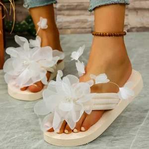 Flower EVA Sole Lightweight Flat Comfortable Beach Style Flip Flops Slippers