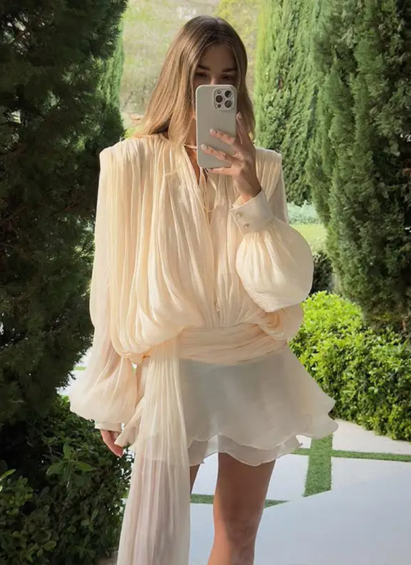 Hollow Out High Collar Slim Fit Long Sleeve Robe High Waist Pleated Party Dresses
