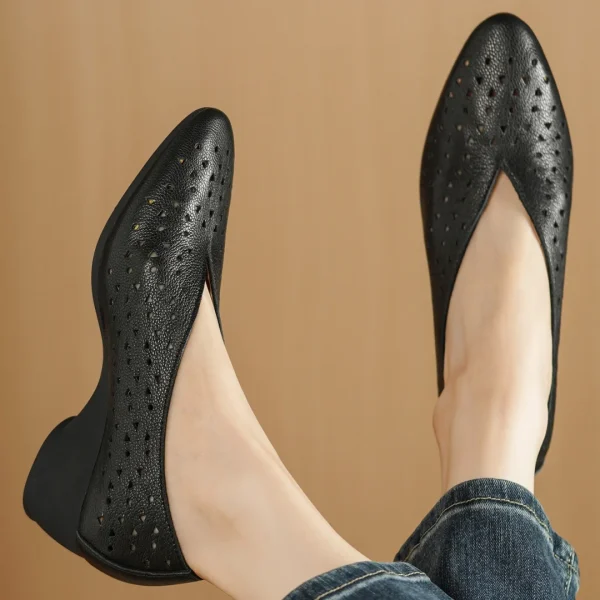 Hollow-Out Sheepskin Pointed Toe Slip-on Breathable Thick Med Heel Pumps - Image 3