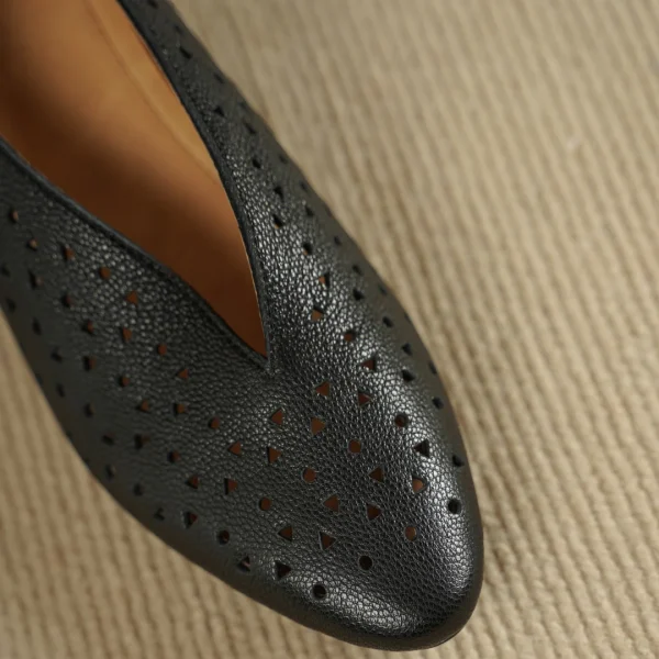 Hollow-Out Sheepskin Pointed Toe Slip-on Breathable Thick Med Heel Pumps - Image 9
