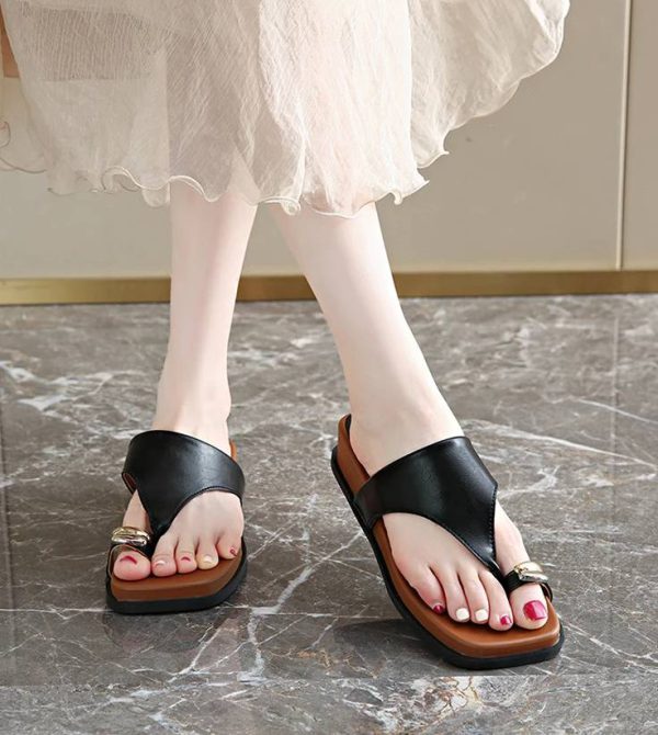 Classic Leather Flip Flops Wedge Walking Ring Toe Outdoor Beach Style Slippers