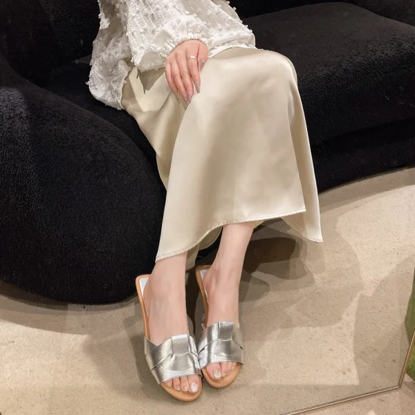 Luxury Designer Shallow Comfortable Rubber PVC Flat Slippers - Image 6