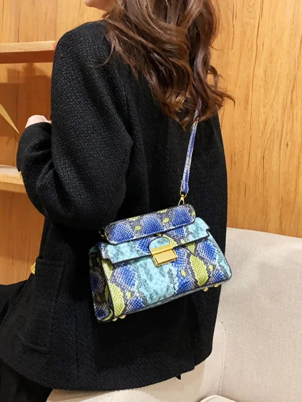 Luxury Fashionable High-End Texture Light Snake Print Niche Design Versatile Handhold Shoulder Crossbody Bag - Image 2