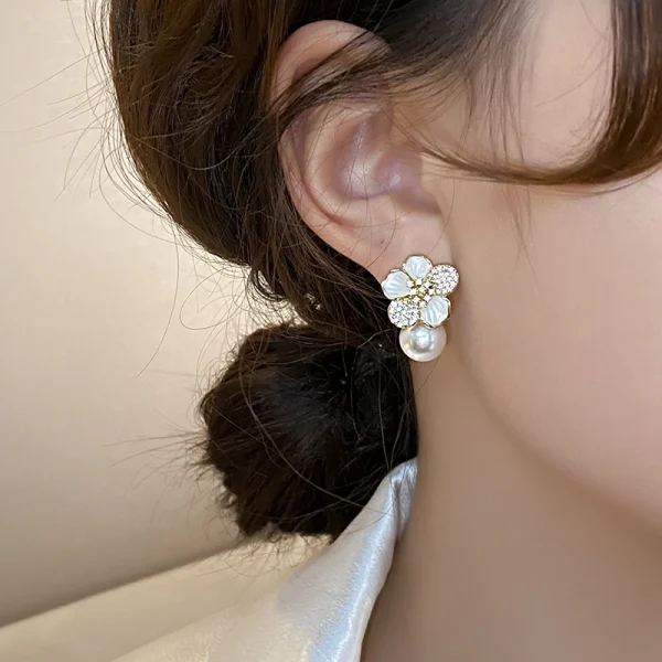 Luxury Light Plant Micro Zircon Enamel Copper Alloy Camellia Pearl Pendant Earrings - Image 2