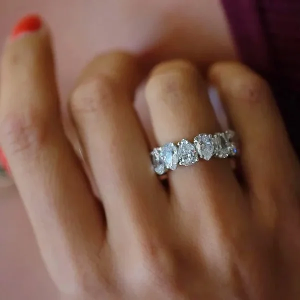 Luxury Pear Cut Single Row White Zircon Water Drop Promise Engagement Wedding Rings