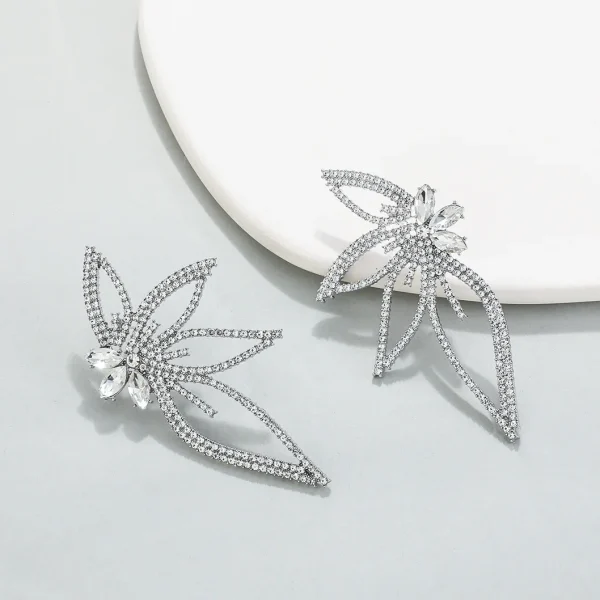Luxury Push-back with Full Rhinestones Inlaid Maple Leaf Shape Stud Big Earrings - Image 6