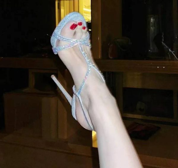 Narrow Band Bling Bling Sequined Crystal Platform Wedges Gladiator Sandals - Image 6