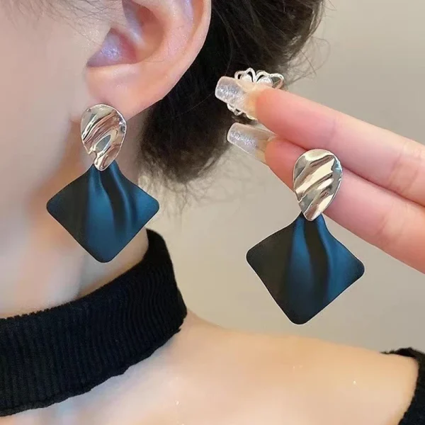 Retro Fold Rhombus Dangle Trendy Geometry Metal Wave Water Droplet Drop Earrings