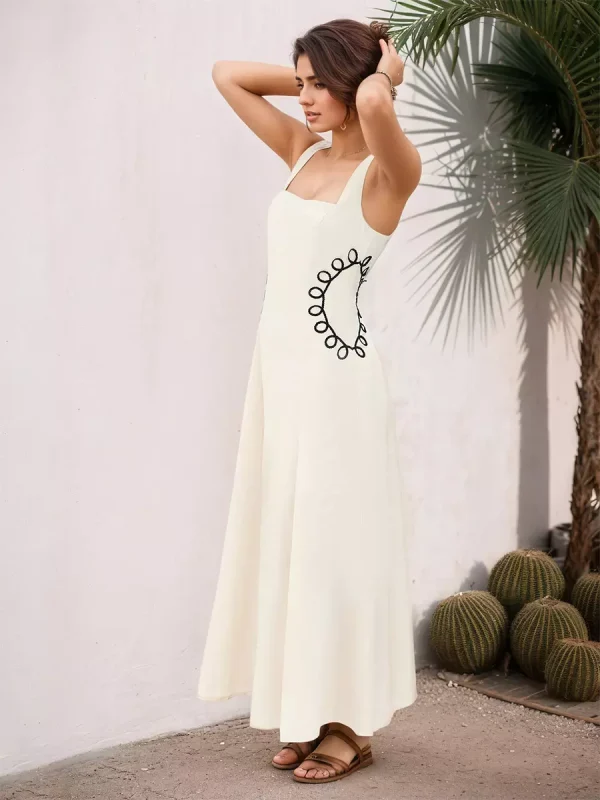 Elegant Square Neckline And Black Embroidery Maxi Dress - Image 3