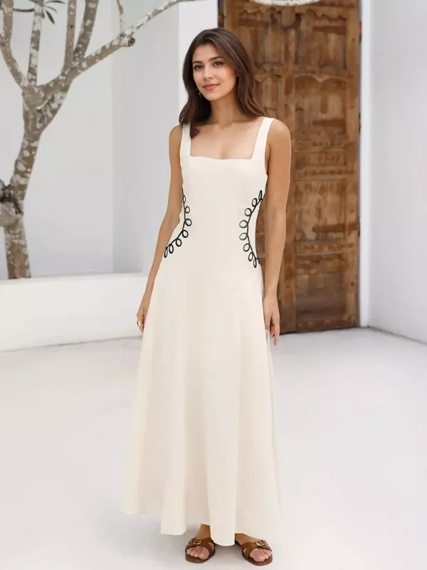 Elegant Square Neckline And Black Embroidery Maxi Dress - Image 2
