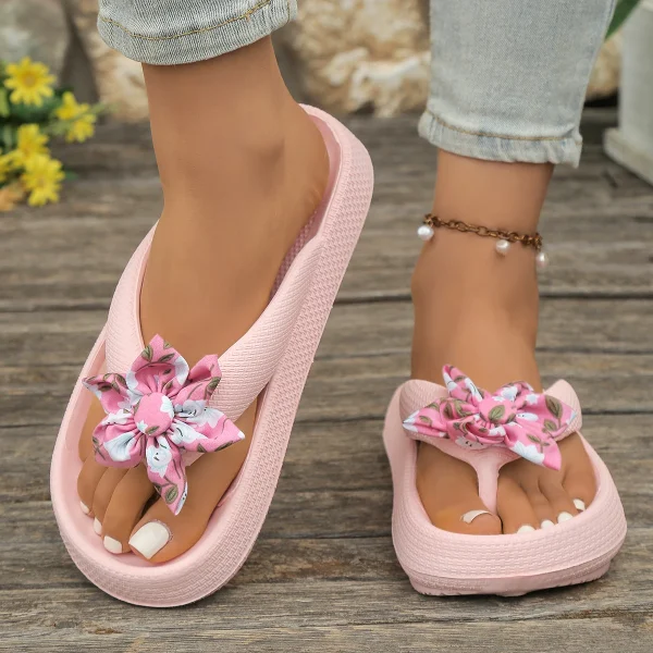 Sweet Comfort Soft Petal Flower Pattern Flip-Flop Beach Style Daily Walking Slippers - Image 7