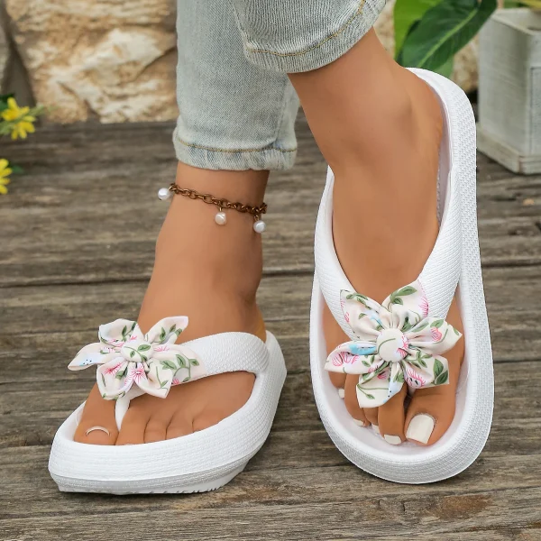 Sweet Comfort Soft Petal Flower Pattern Flip-Flop Beach Style Daily Walking Slippers - Image 12