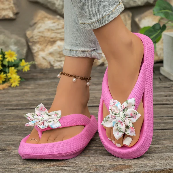Sweet Comfort Soft Petal Flower Pattern Flip-Flop Beach Style Daily Walking Slippers - Image 10