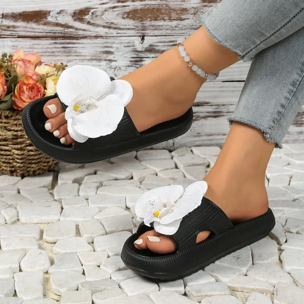 Sweet Flower Versatile Comfort Soft Flat Thick Sole Beach Style Slippers - Image 5