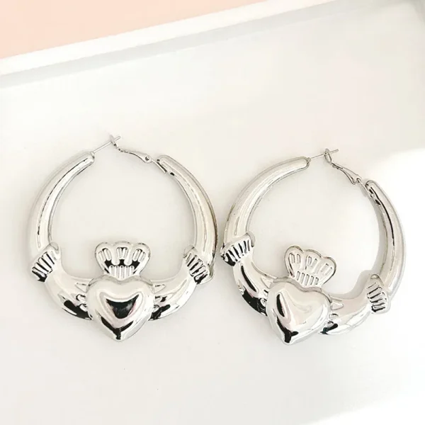 Trendy Zinc Alloy Geometric Metal Heart Hoop Earring - Image 4