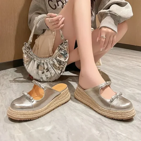 Versatile Decorative Straw Thick-Soled Mules Wedge Heels Sandals - Image 3