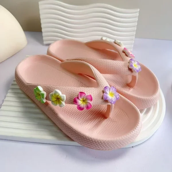 Versatile Soft Colorful Egg Flower Beach Style Outdoor Flip-Flops Slippers - Image 16