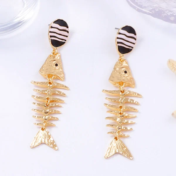 Vintage Animal Shape Metal Fishbone Shaped Beach Party Drop Earrings - Image 4