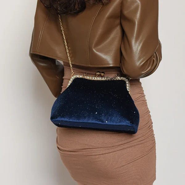 Vintage Designer With Chain Bags Lock Shell Clip Retro Evening Handbags - Image 7