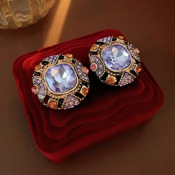 Vintage Light Square Retro High Quality Inlaid Rhinestone Copper Alloy Stud Earrings - Image 6