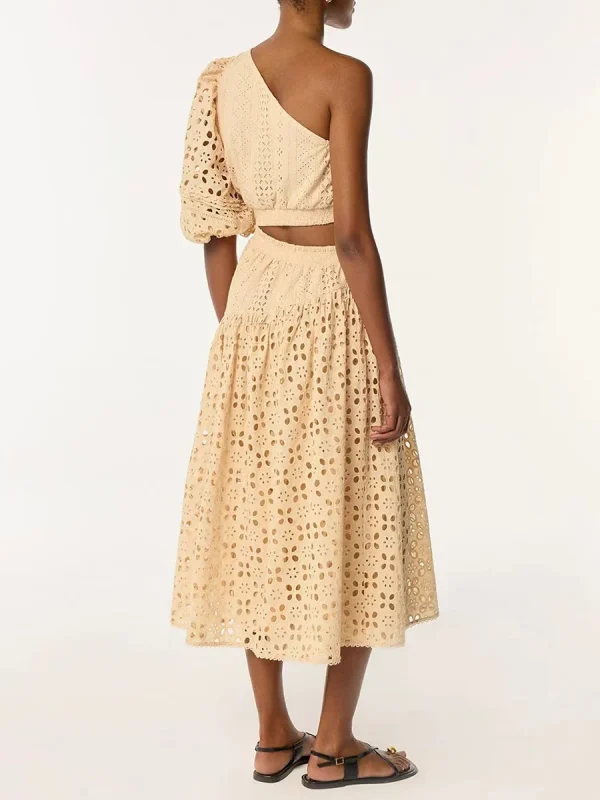 Vintage Solid Hollow Out Slanted Collar Single Shoulder Sleeves High Waist Long Dress - Image 4