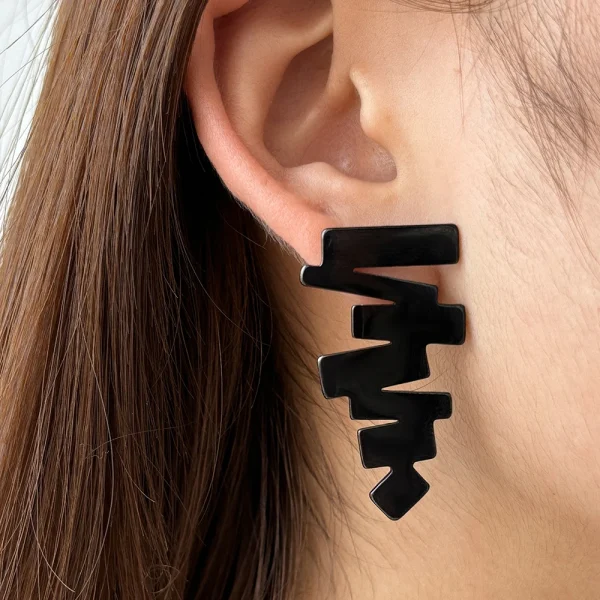 Vintage Stainless Steel Versatile Irregular Delicate High Quality Personality Design Earrings - Image 2