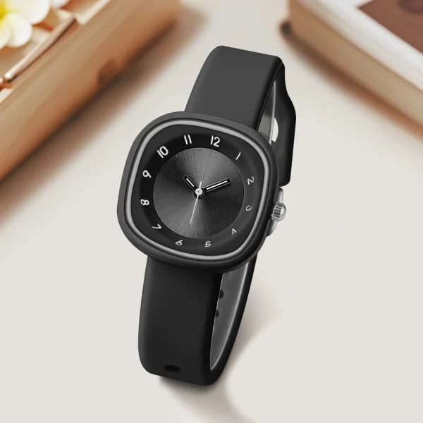 Casual Alloy Simple Irregular Shape Sport Band Silicone Watch Quartz Wristwatch - Image 8