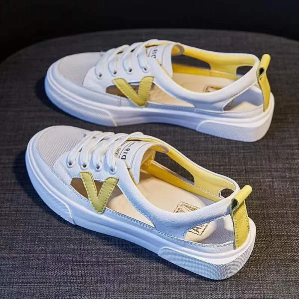 Casual Fish-mouth Metal Decorative Transparent Large Sandals - Image 2