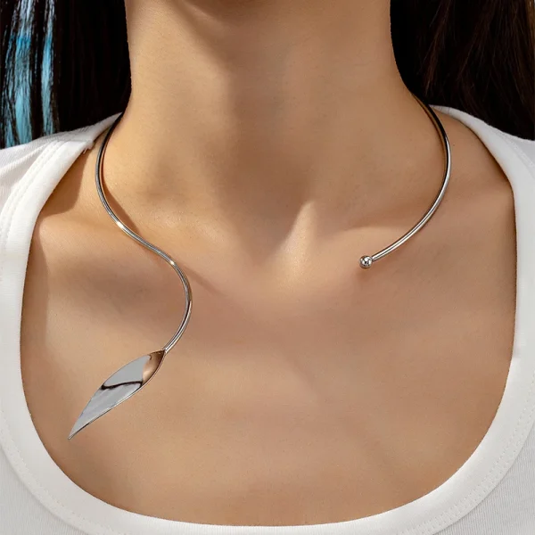 Casual Iron Alloy Metal Geometric Wedding Cool Trend Leaf Necklace - Image 2