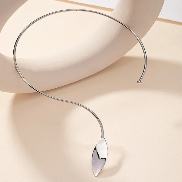 Casual Iron Alloy Metal Geometric Wedding Cool Trend Leaf Necklace - Image 3