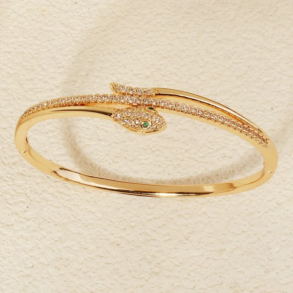 Animal Pattern Stainless Steel Zirconia Prong Setting Bracelet