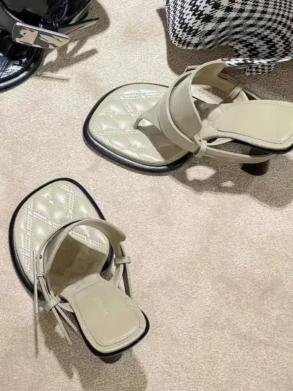 Formal Designer Clip Toe Chunky Flip Flops High Heels Sandals - Image 4