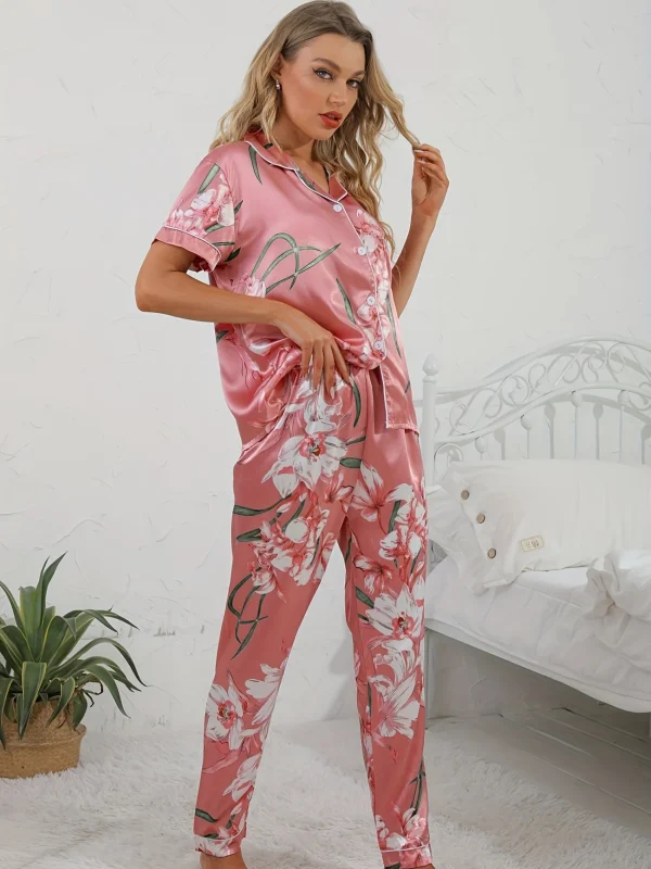 Elegant Comfort Short Sleeve Button Lapel Floral Print Satin Pajama Set - Image 5