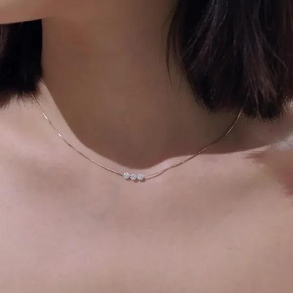Elegant Simple Clavicle chain Delicate Wedding Wholesale Three Zircon Thin Necklace - Image 3