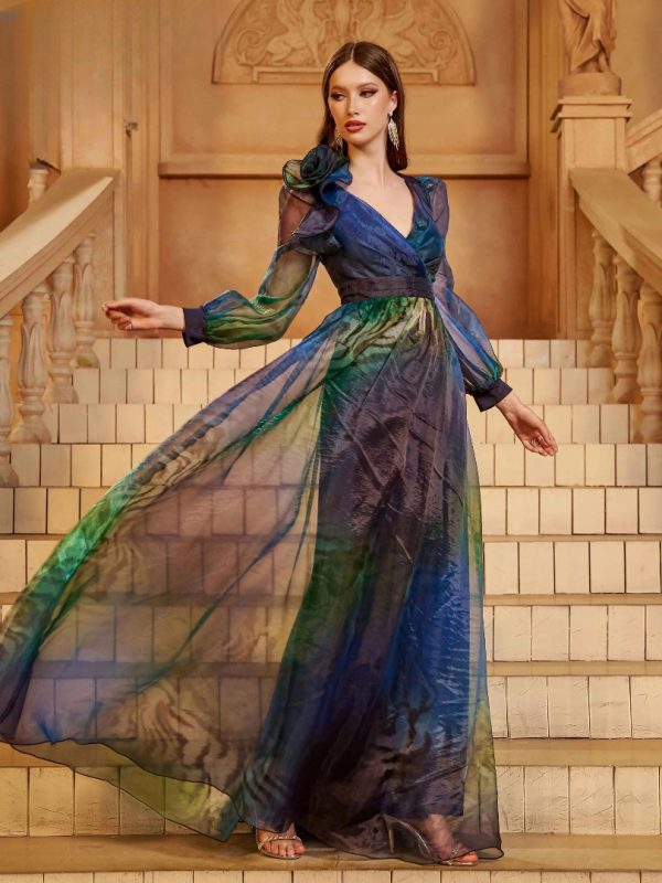 Elegant V Neck A Line Long Sleeved Party Graduation Perform Maxi Dress