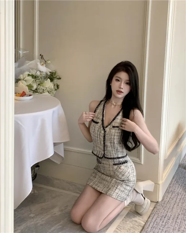 Elegant Zipper Fly Tank Single Breasted Crop Blazer Skirt Two Piece Outfit - Image 5