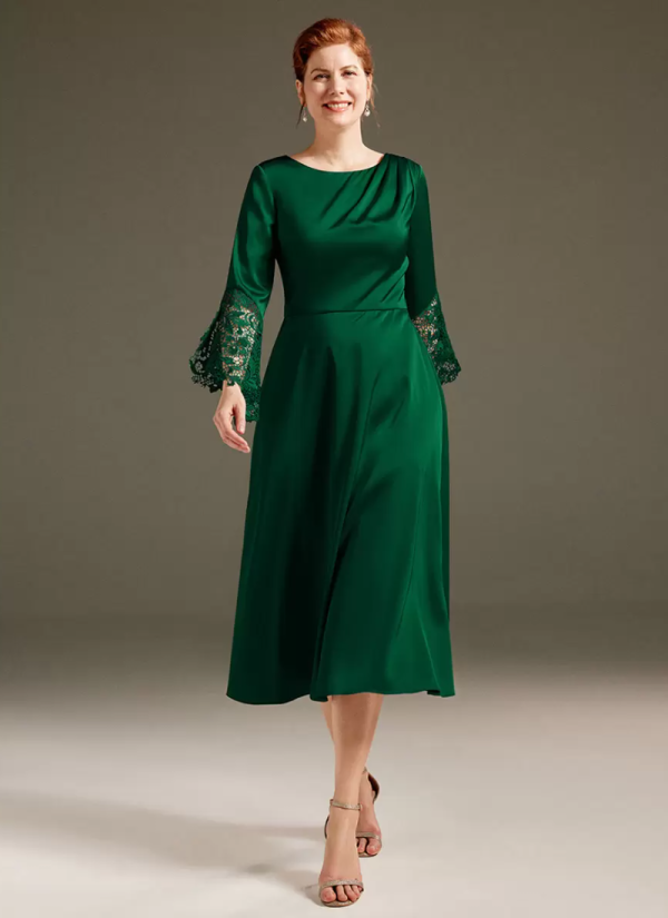 Gorgeous Jewel Neck Long Sleeves A-Line Lace Solid Knee Length Dresses - Image 5